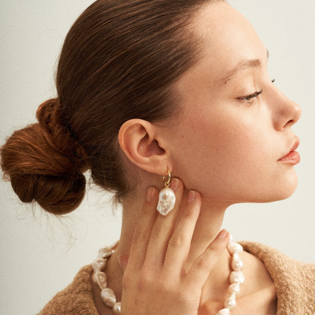 Gembea Jewelry Baroque pearl drop earrings