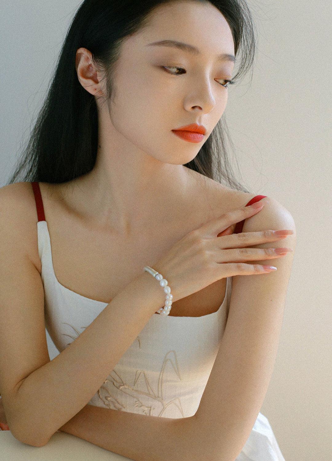 Baroque Shaped Pearl Silver Bend Elastic Bracelet - Gembea Jewelry