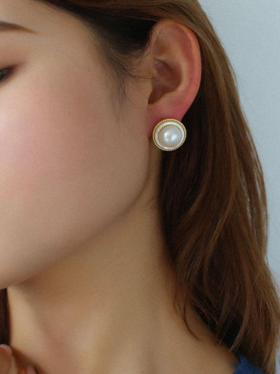 Button Freshwater Pearl Stud Earrings - Gembea Jewelry