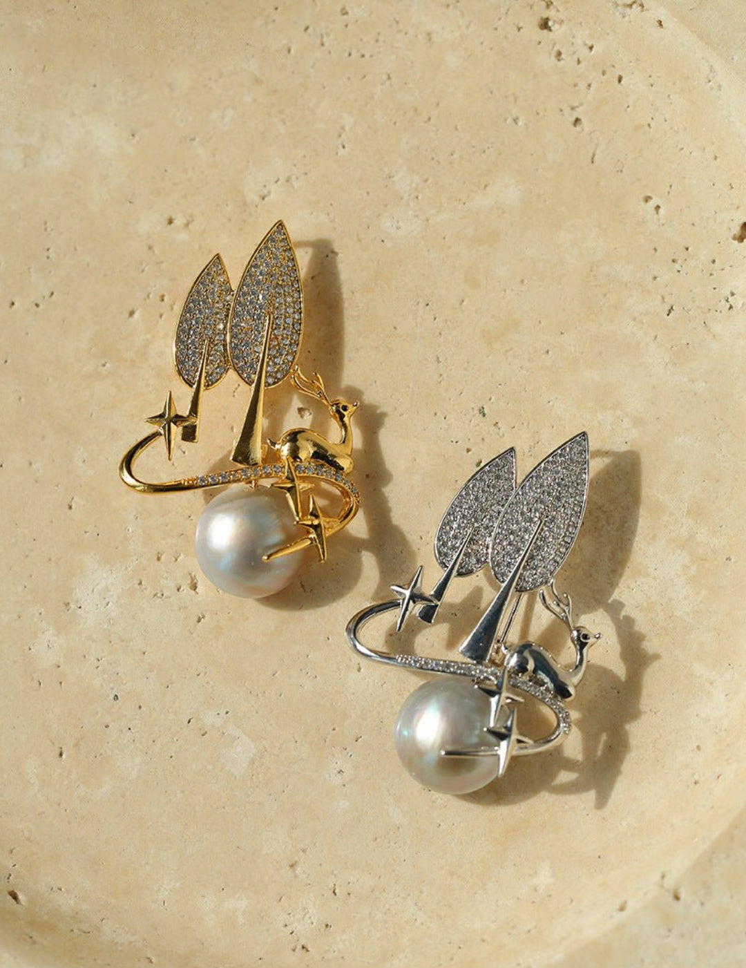 Christmas Deer Mabe Pearl Brooch gembea jewelry