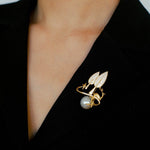 Christmas Deer Mabe Pearl Brooch gembea jewelry