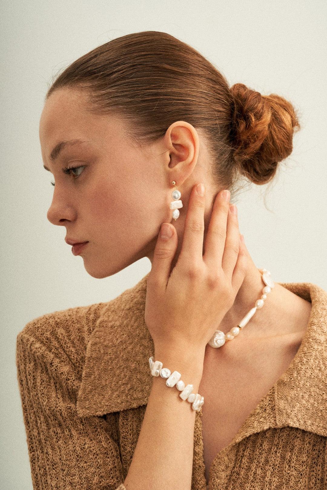 Circle Baroque Pendant Pearl Drop Earrings - Gembea Jewelry