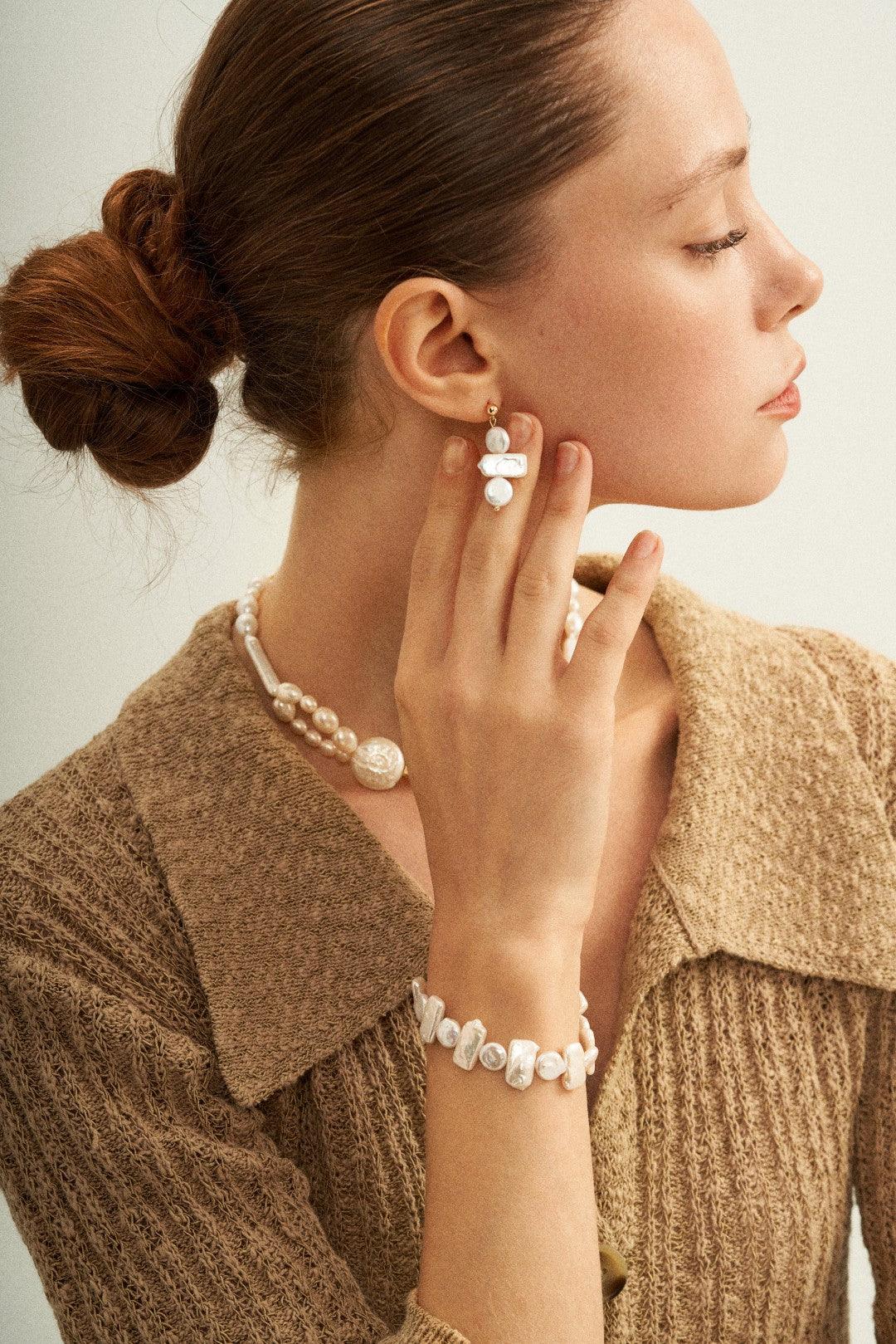 Circle Baroque Pendant Pearl Drop Earrings - Gembea Jewelry