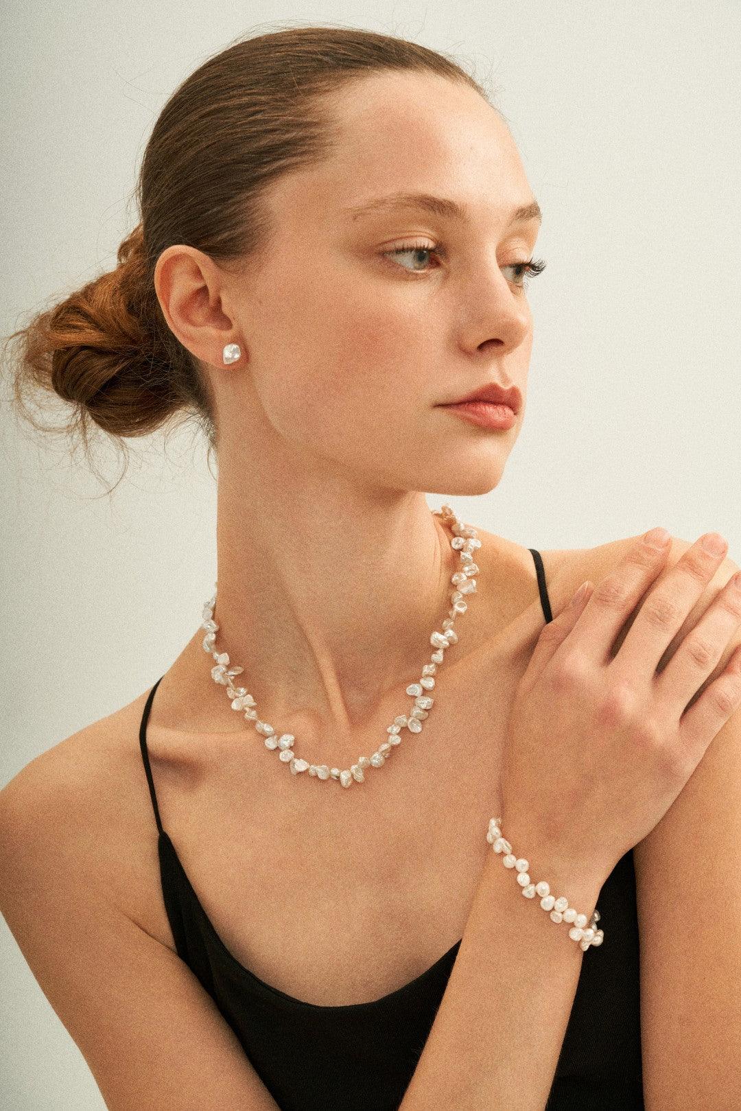 Classic Petal Baroque Pearl Bracelet - Gembea Jewelry