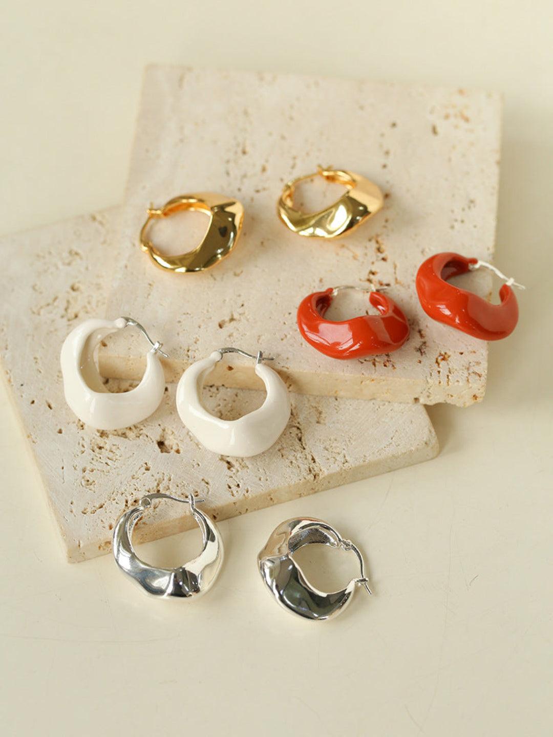 Commuter Twist Floral Geometric Metal Earrings - Gembea Jewelry