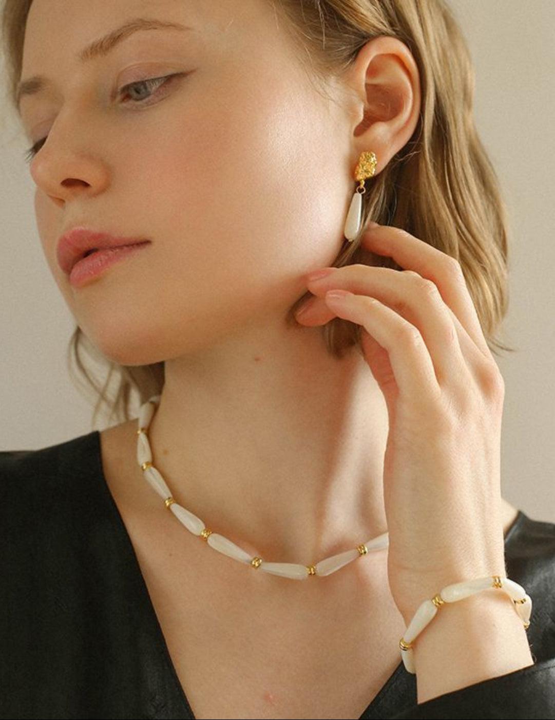 Handmade Drop White Mother of Pearl Bracelet - Gembea Jewelry