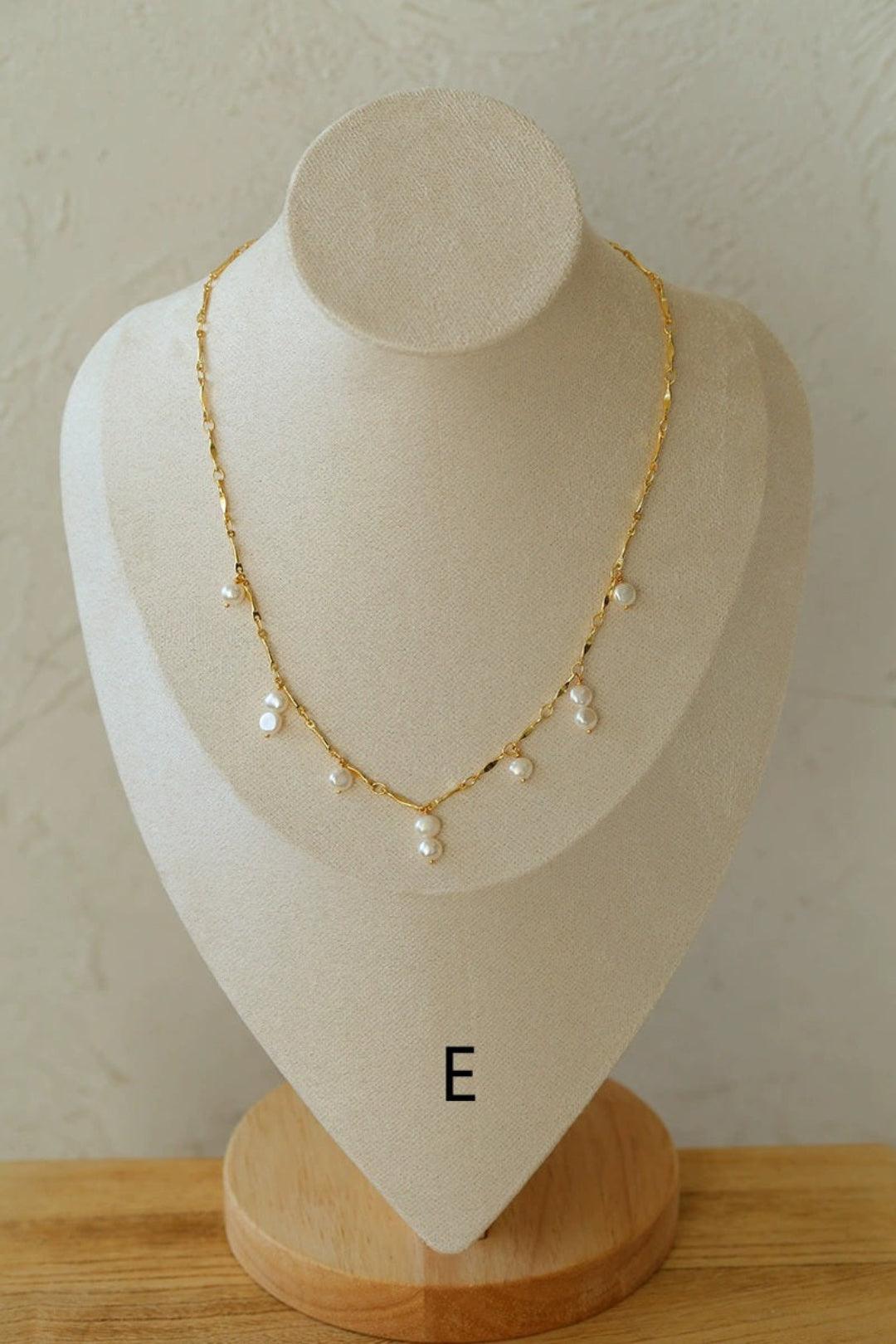 Overlay Natural Pearl Pendant Necklace - Gembea Jewelry