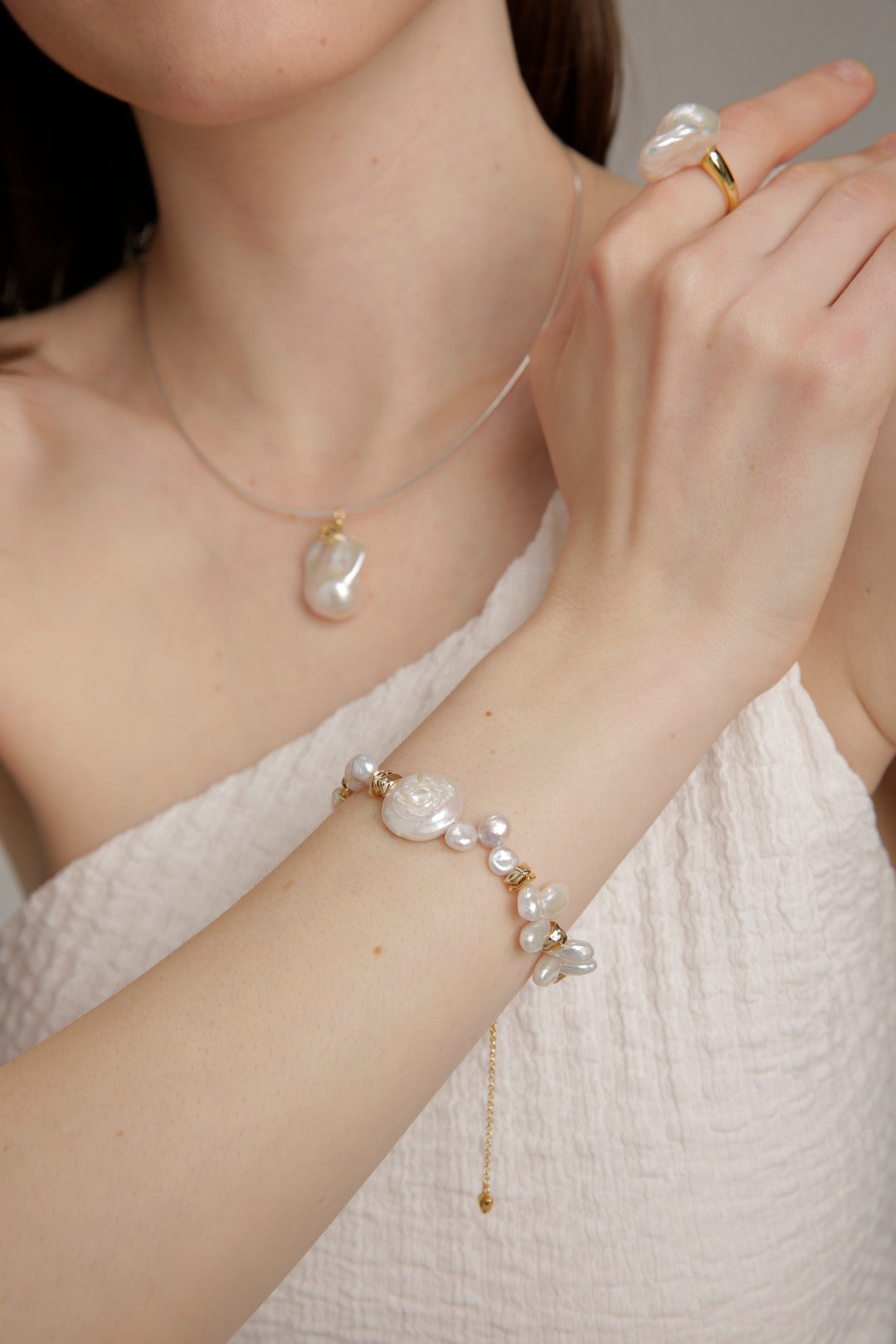 Gembea Jewelry Round Baroque Gold Bean Pearl Bracelet