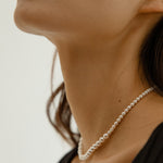 Gradient Artificial Pearl Collarbone Necklace-Gembea Jewelry