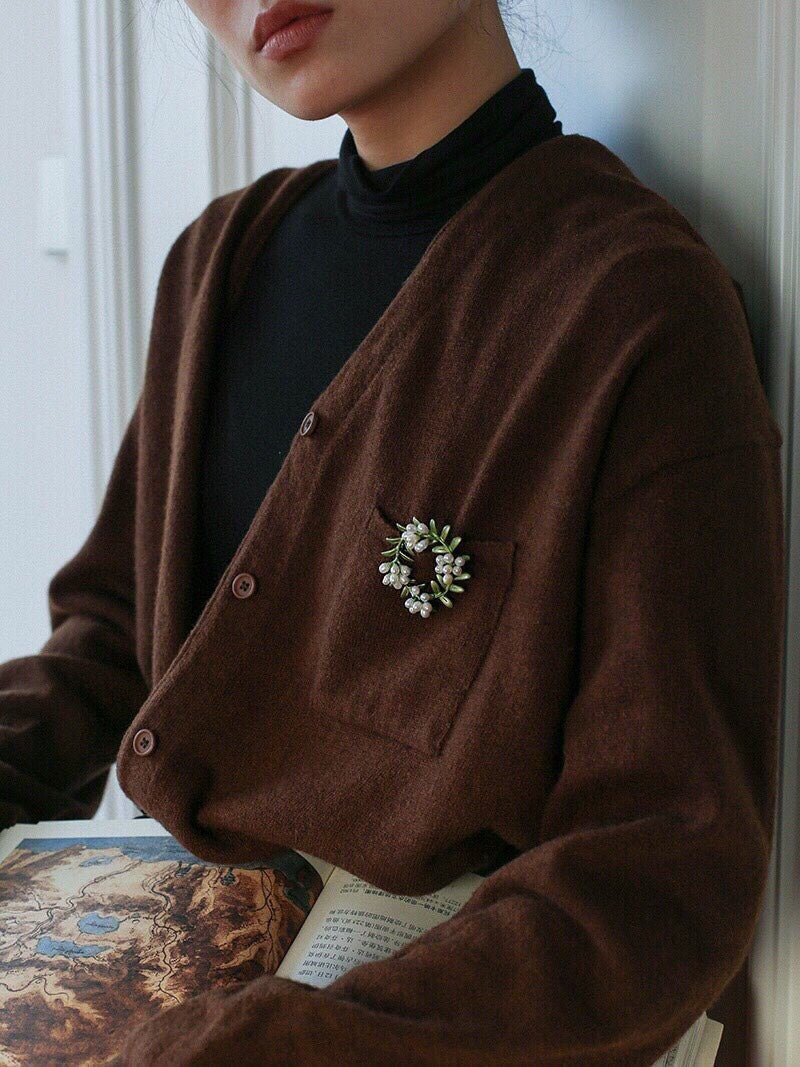 Green Leaf Peach Blossom Pearl Brooch gembea jewelry