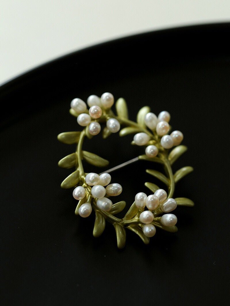 Green Leaf Peach Blossom Pearl Brooch gembea jewelry