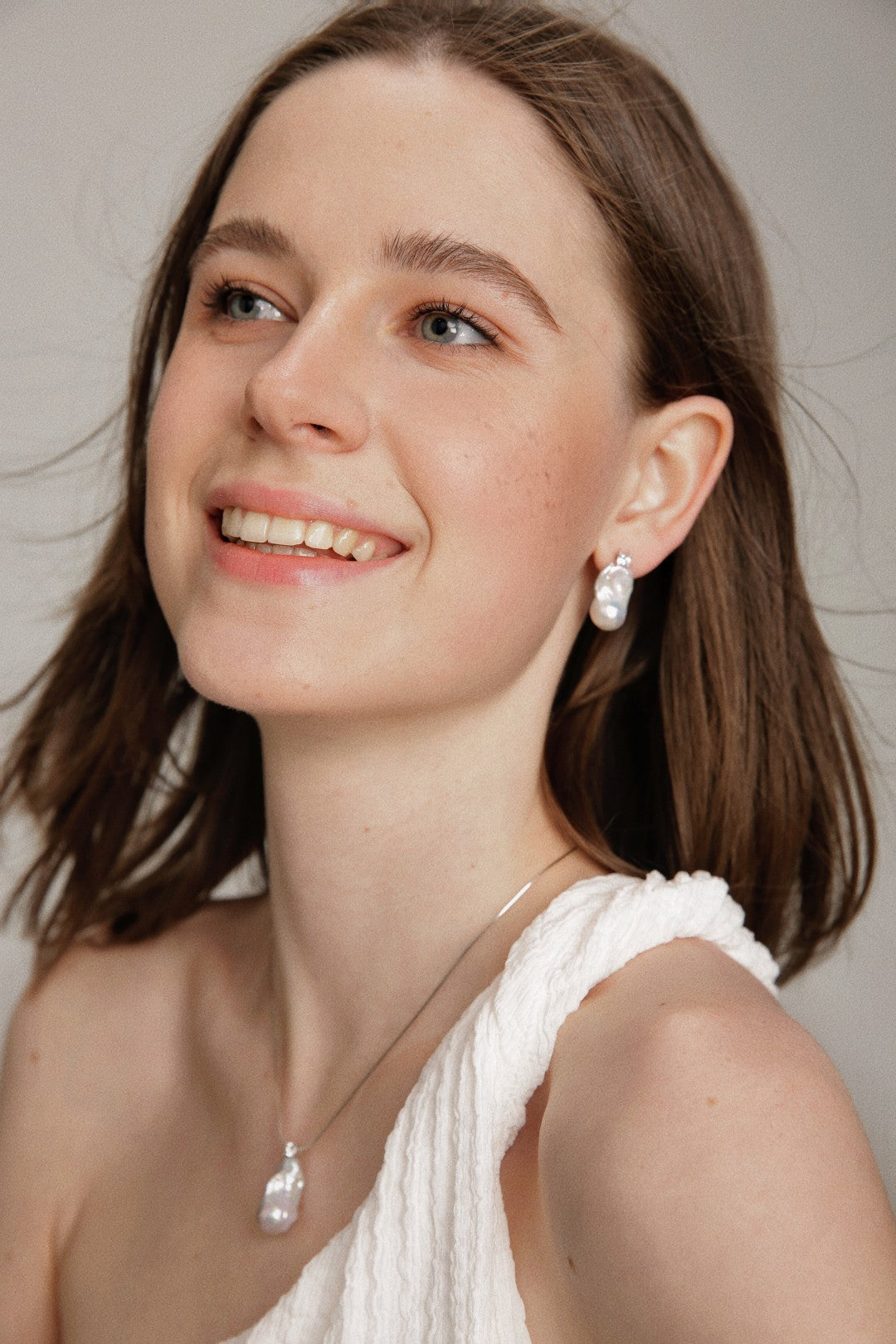 Gembea Jewelry Baroque Pearl Zircon Stud Earrings