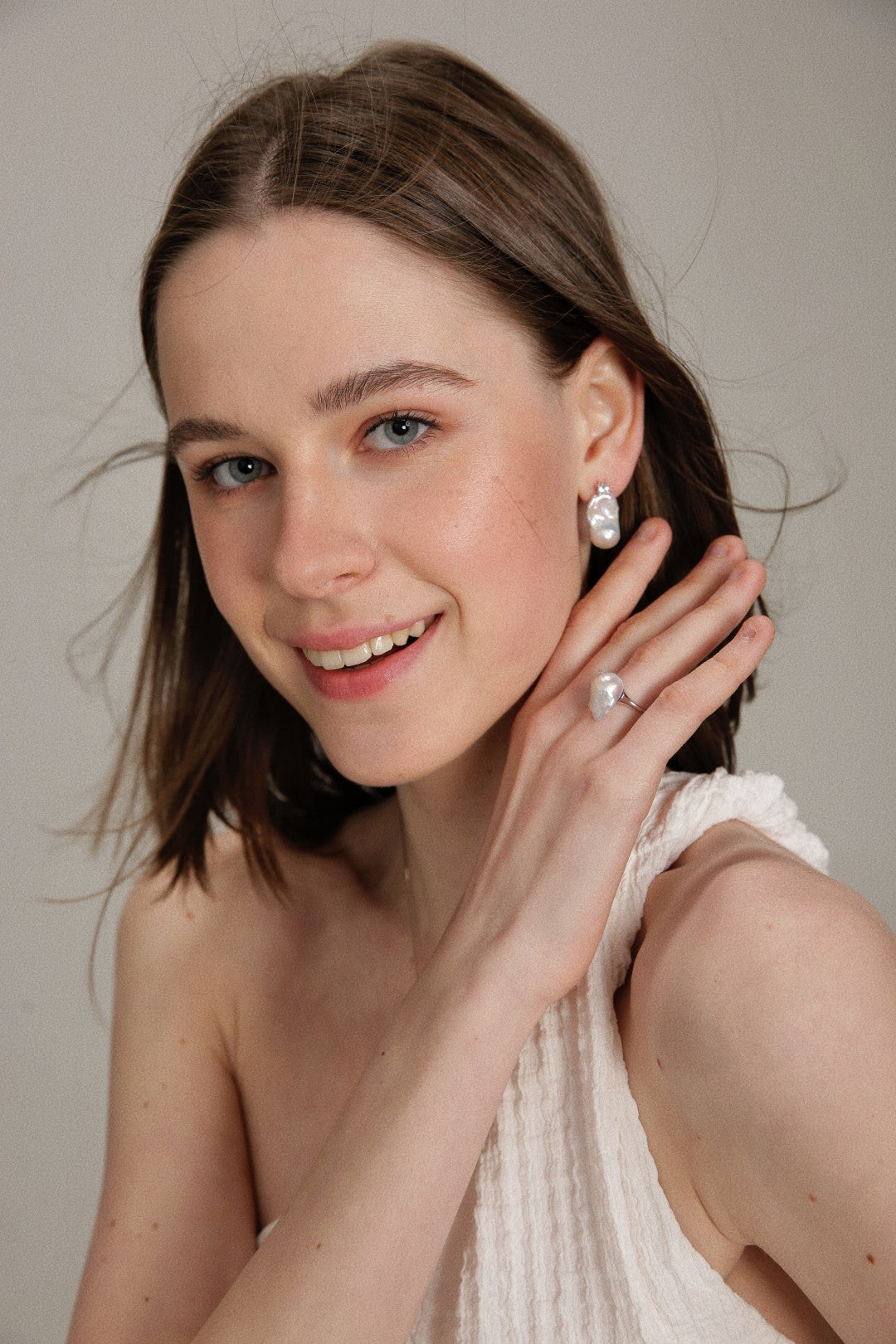 Gembea Jewelry Baroque Pearl Zircon Stud Earrings