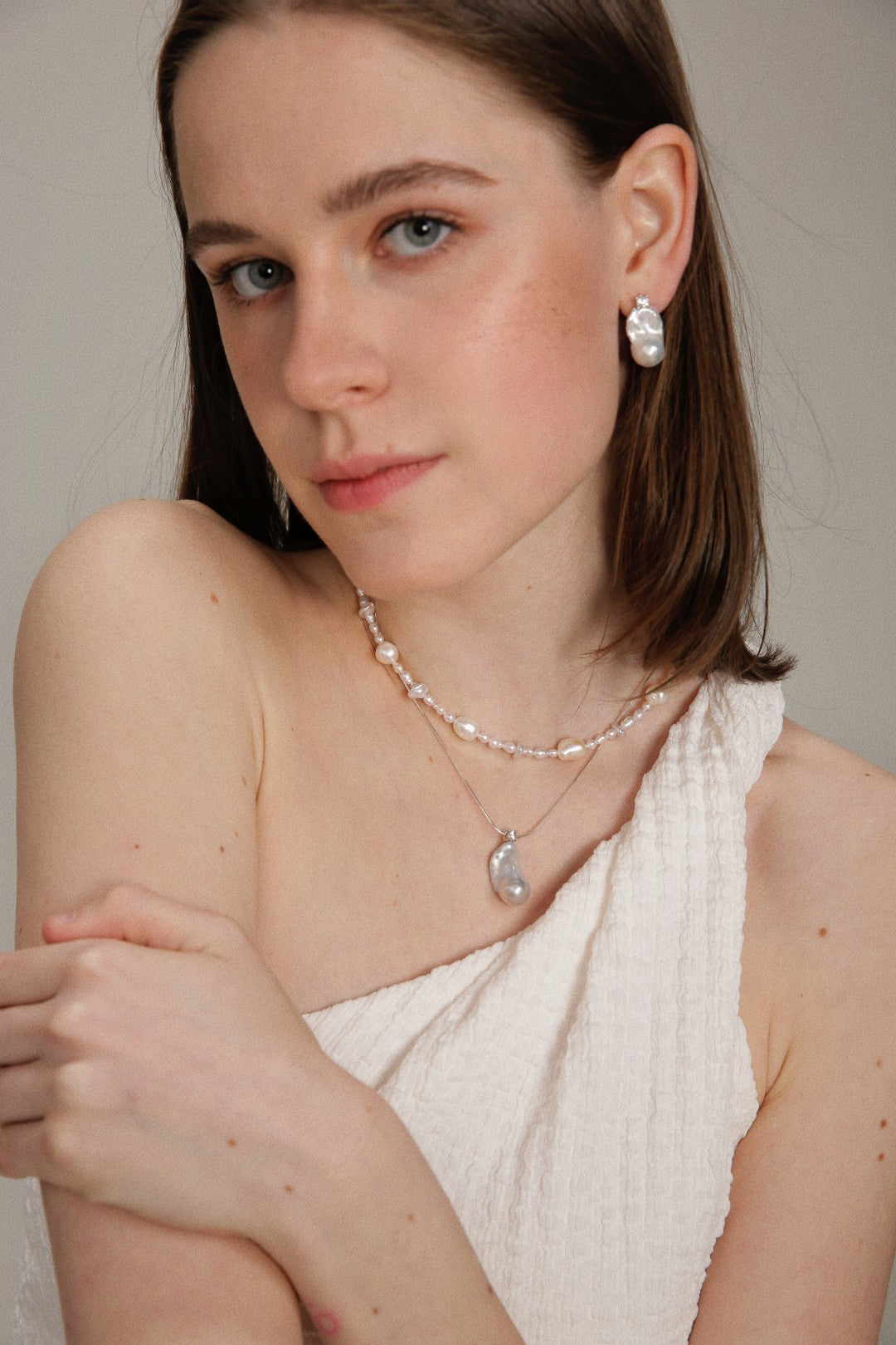 Gembea Jewelry Simple Freshwater Pearl Necklace