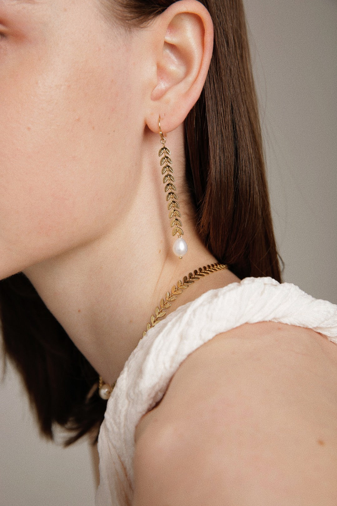 Gembea Jewelry Love and the City Leaf Pearl Earrings