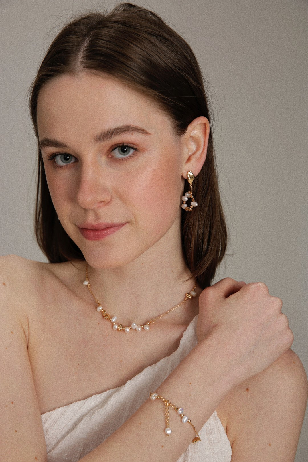 Gembea jewelry Gold Chain Pearl Necklace