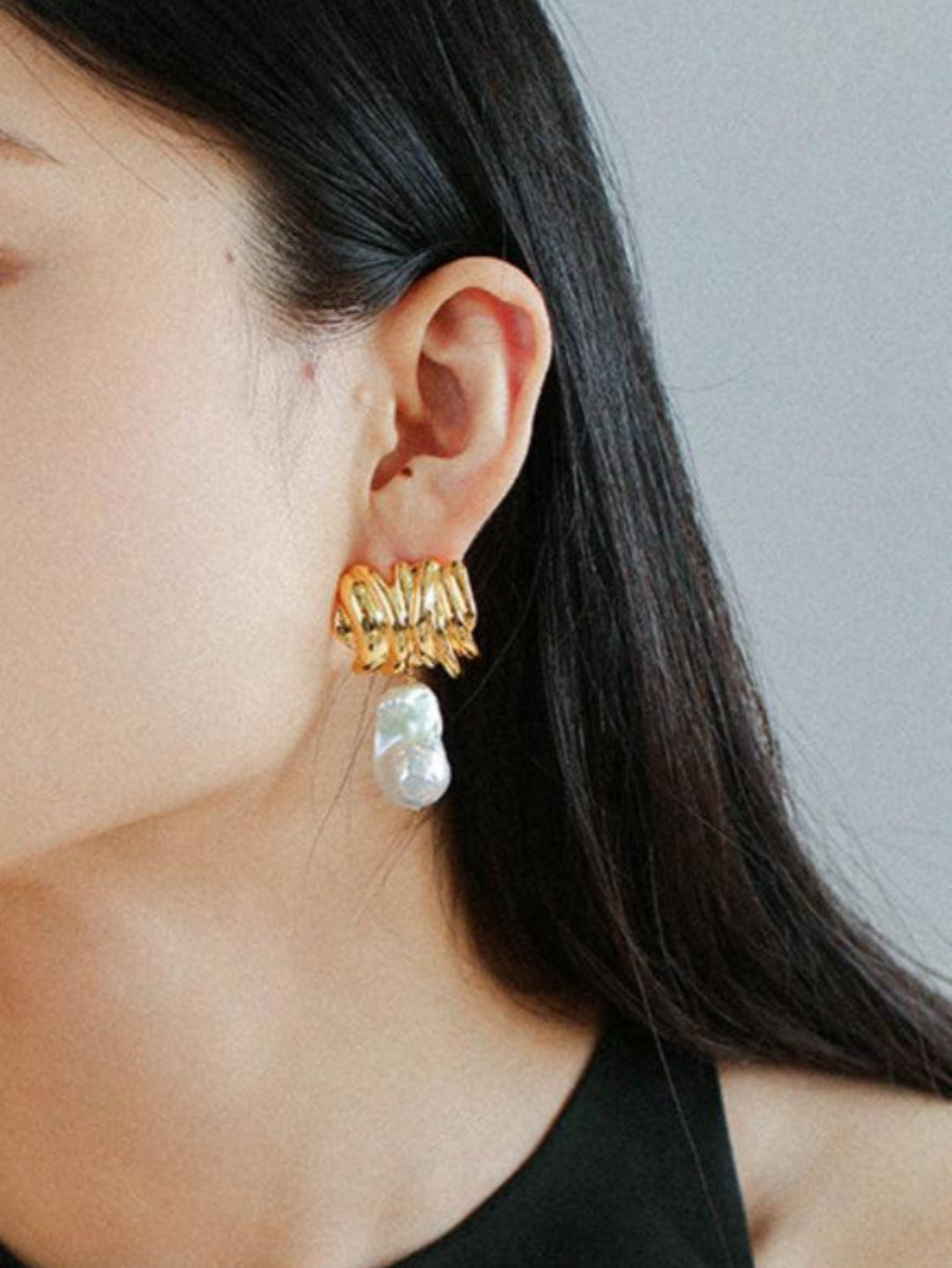 Irregular Geometric Metal Baroque Pearl Earrings - Gembea Jewelry