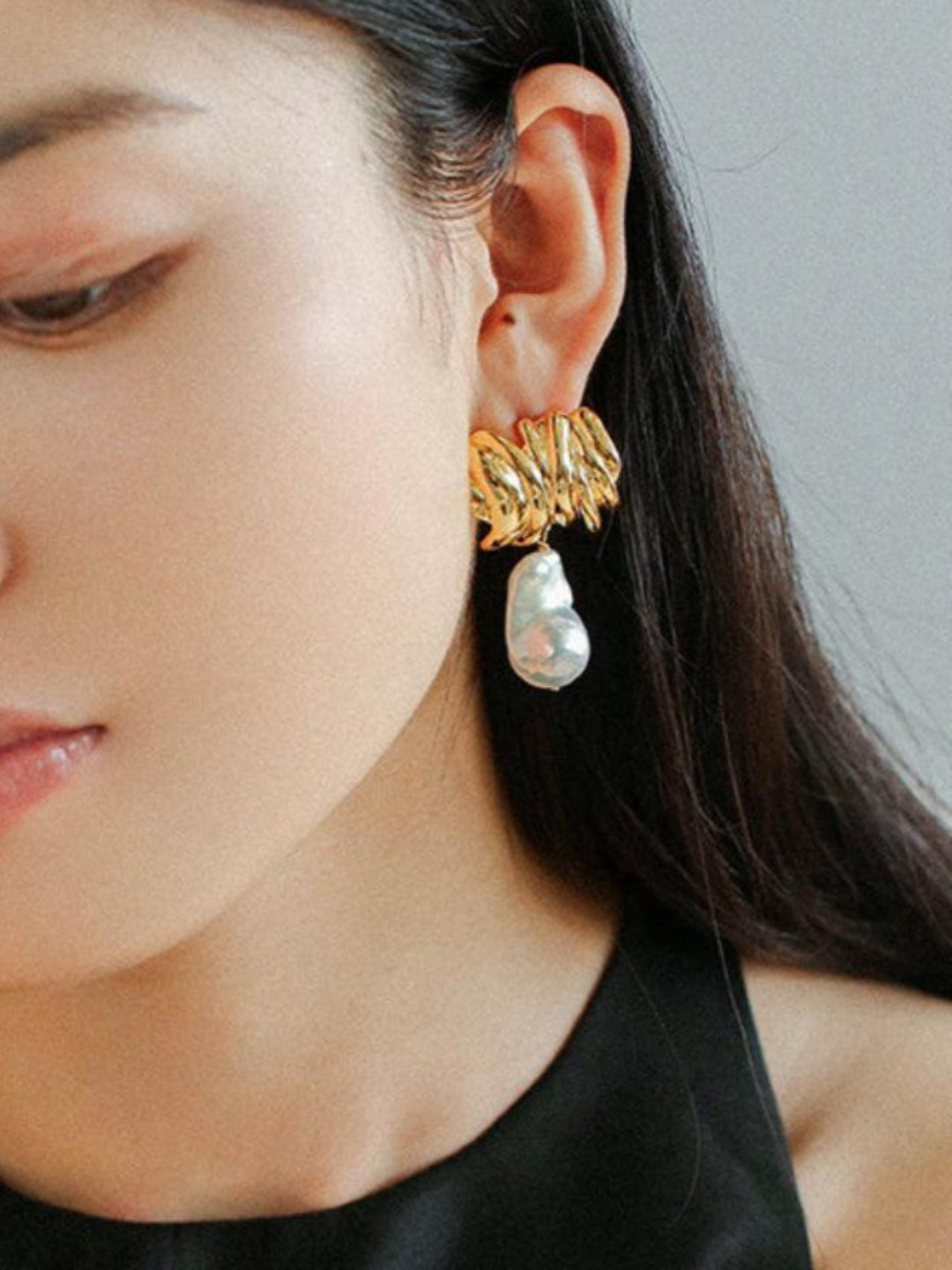 Irregular Geometric Metal Baroque Pearl Earrings - Gembea Jewelry