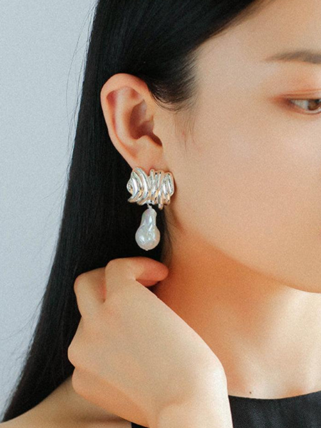 Irregular Geometric Metal Baroque Pearl Earrings - Gembea Jewelry