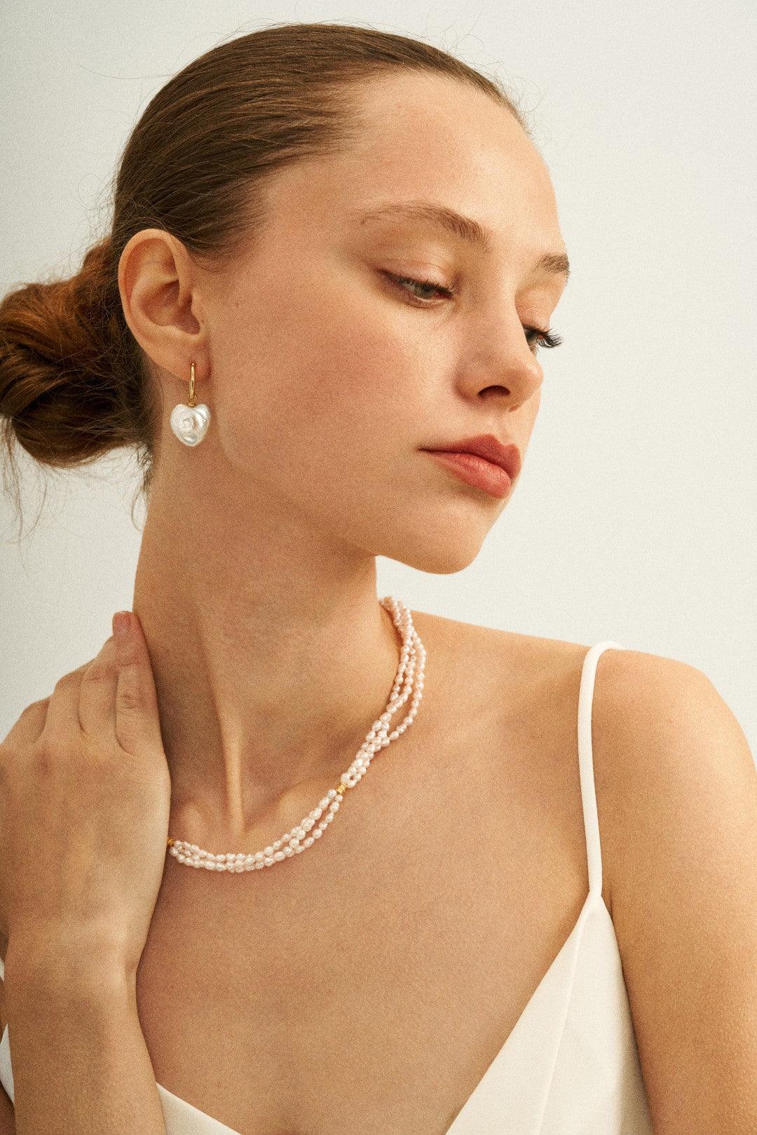 Love Heart Baroque Pearl Hoop Earrings - Gembea Jewelry