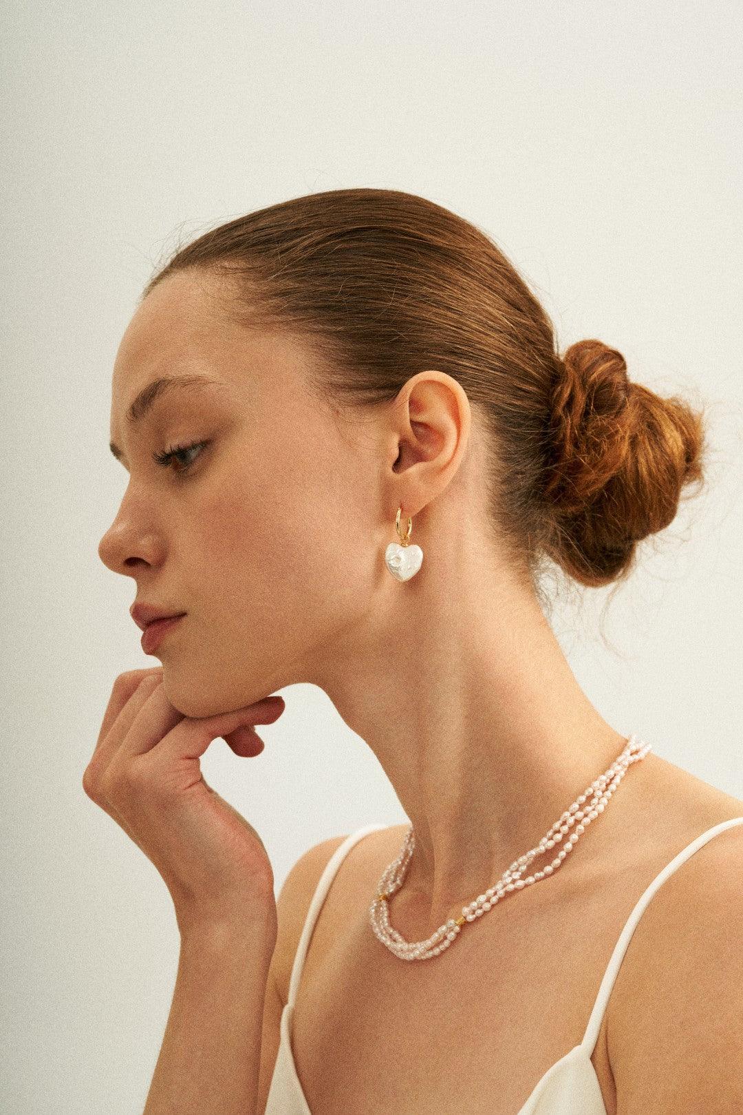 Love Heart Baroque Pearl Hoop Earrings - Gembea Jewelry