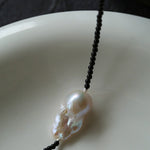 Minimalist Baroque Pearl Black Agate Beaded Necklace-Gembea Jewelry