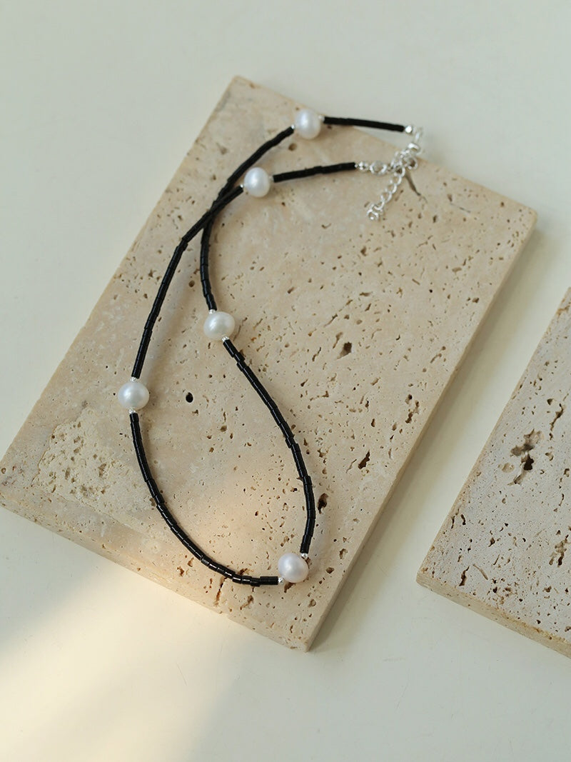 Minimalist Freshwater Pearl Black Agate Beaded Necklace-Gembea Jewelry