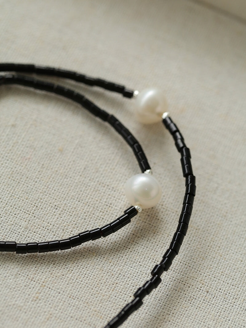 Minimalist Freshwater Pearl Black Agate Beaded Necklace-Gembea Jewelry