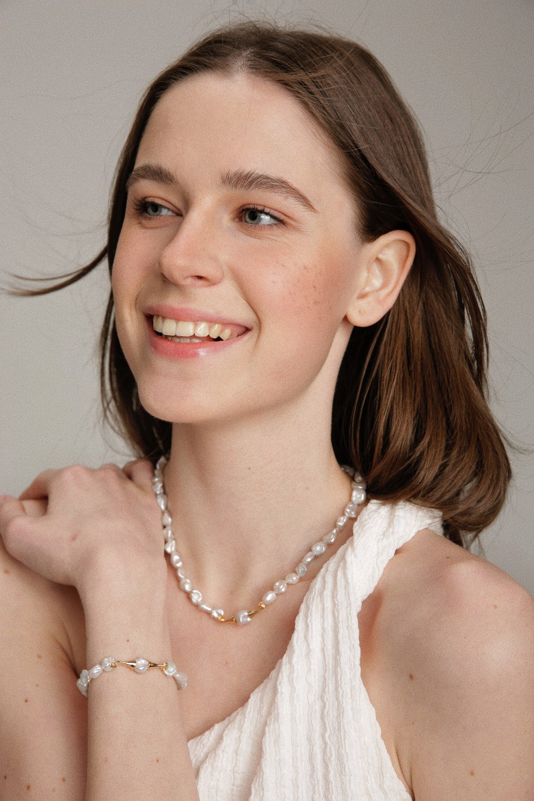 Gembea Jewelry Moustache Baroque Pearl Beaded Necklace