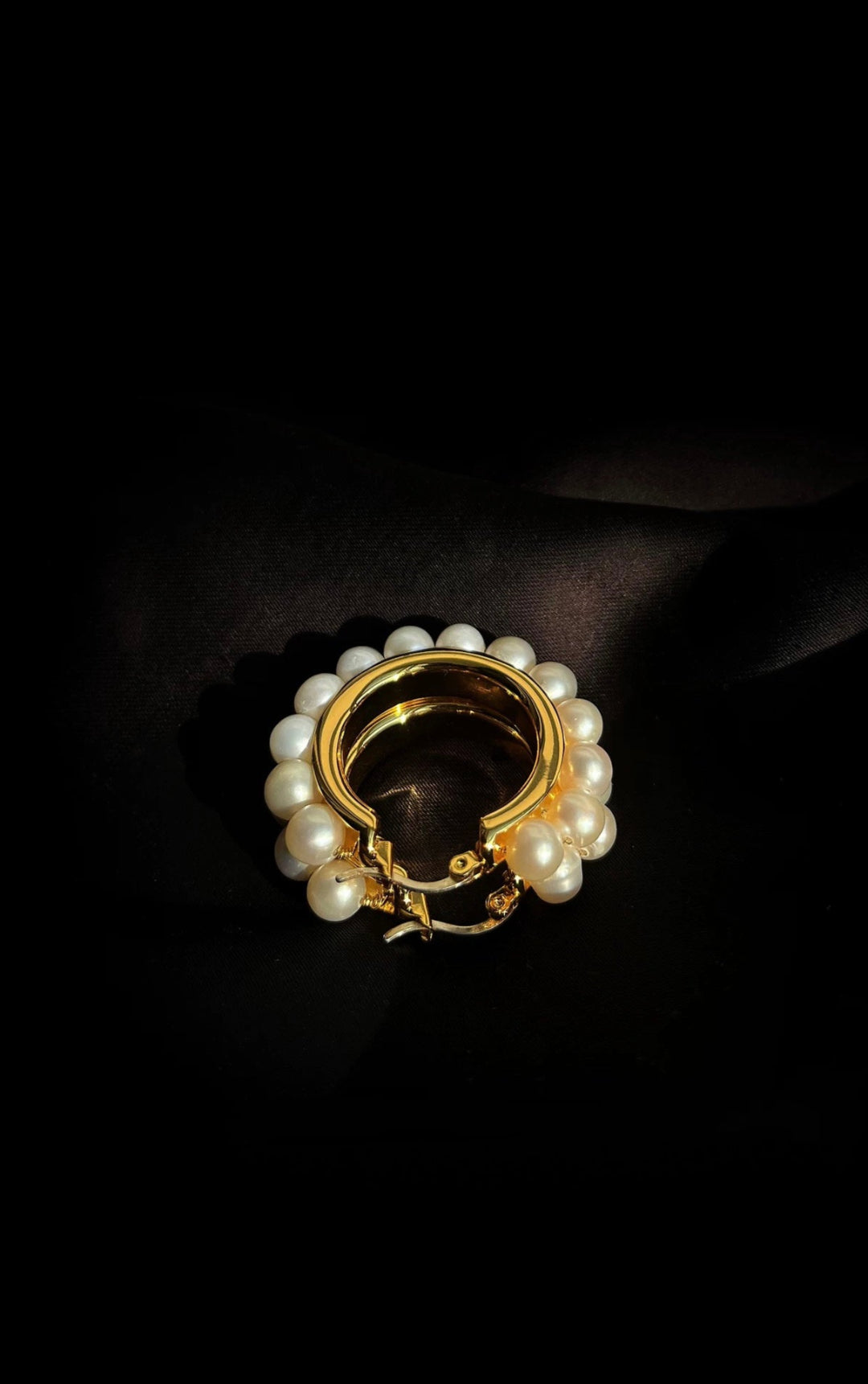 Natural Freshwater Pearl Hoop Earrings