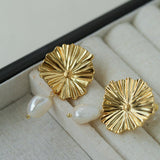 Simple Lotus Leaf Metallic Pearl Earrings - Gembea Jewelry