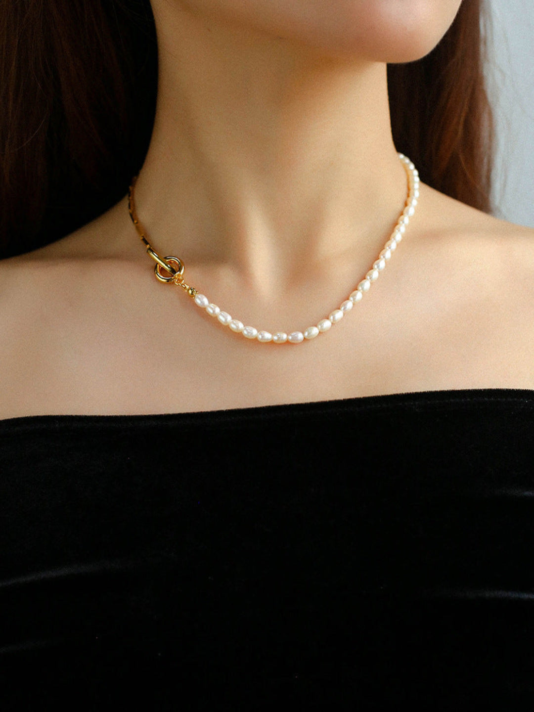 Gembea Jewelry Y-shaped Pearl Chain Necklace