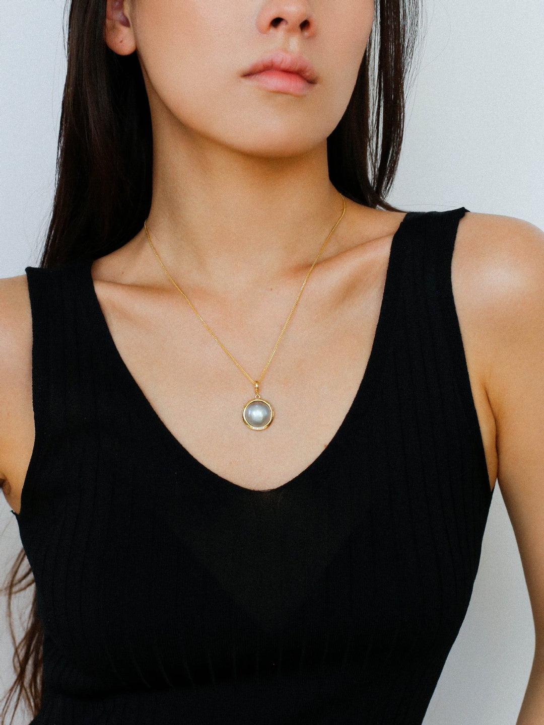 Zircon Seawater Mabe Pearl Pendant Necklace - Gembea Jewelry