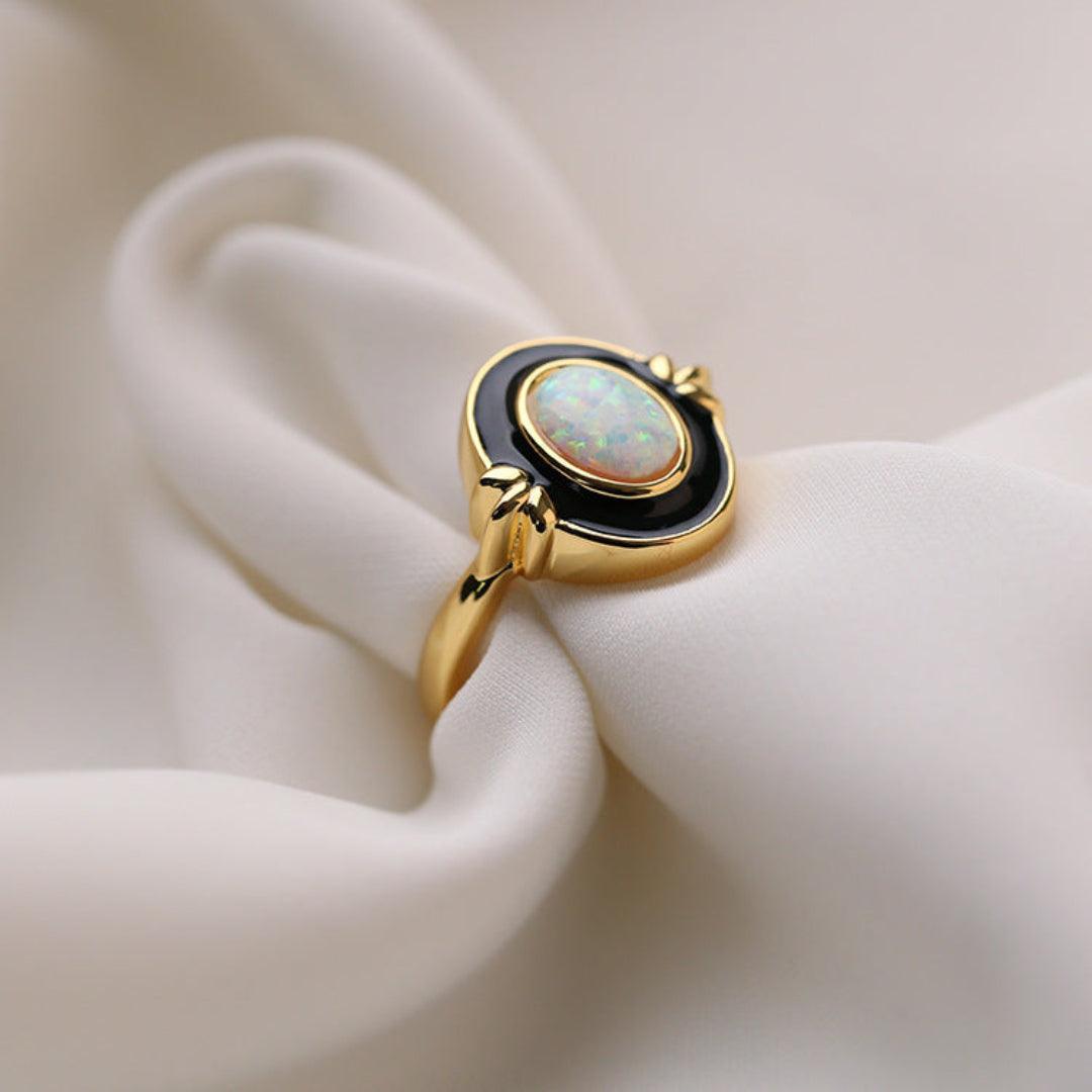 Vintage S925 Silver Synthetic Gemstone Ring - Gembea Jewelry