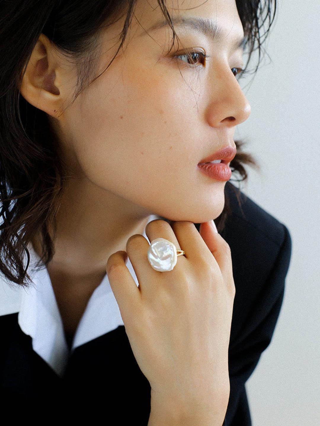 Petals Baroque Pearl Ring - Gembea Jewelry
