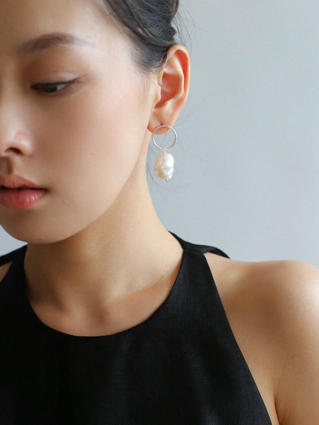 Metal Circle Baroque Pearl Drop Earrings - Gembea Jewelry