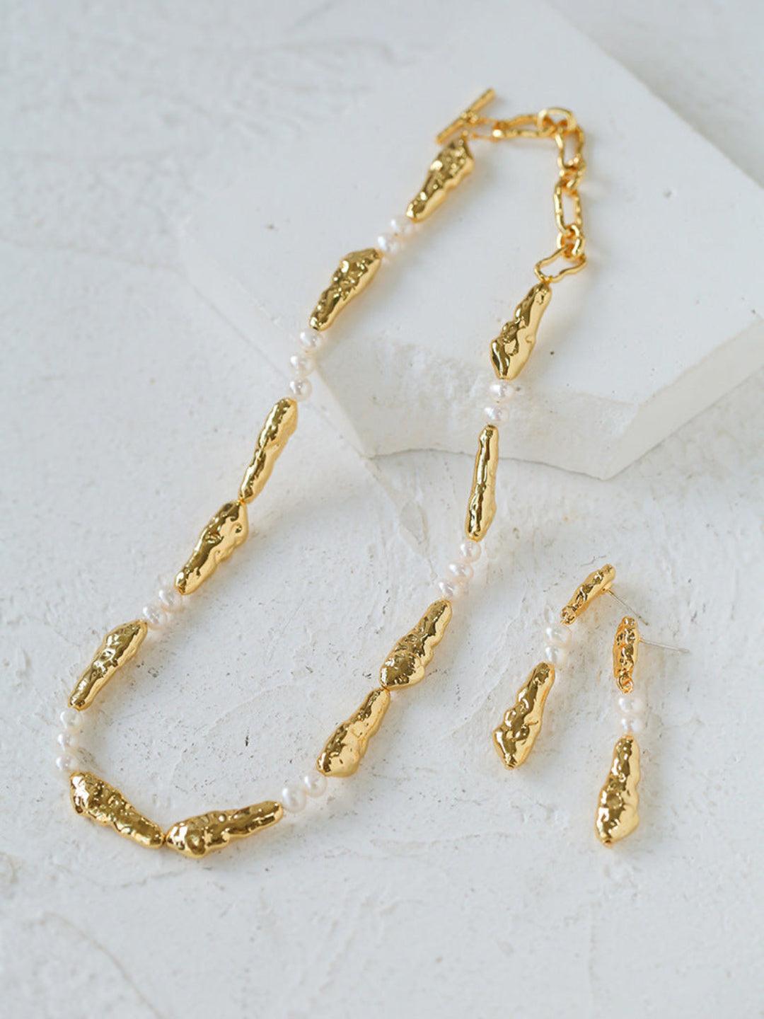 Geometric Irregular Metal Pearl Necklace - Gembea Jewelry