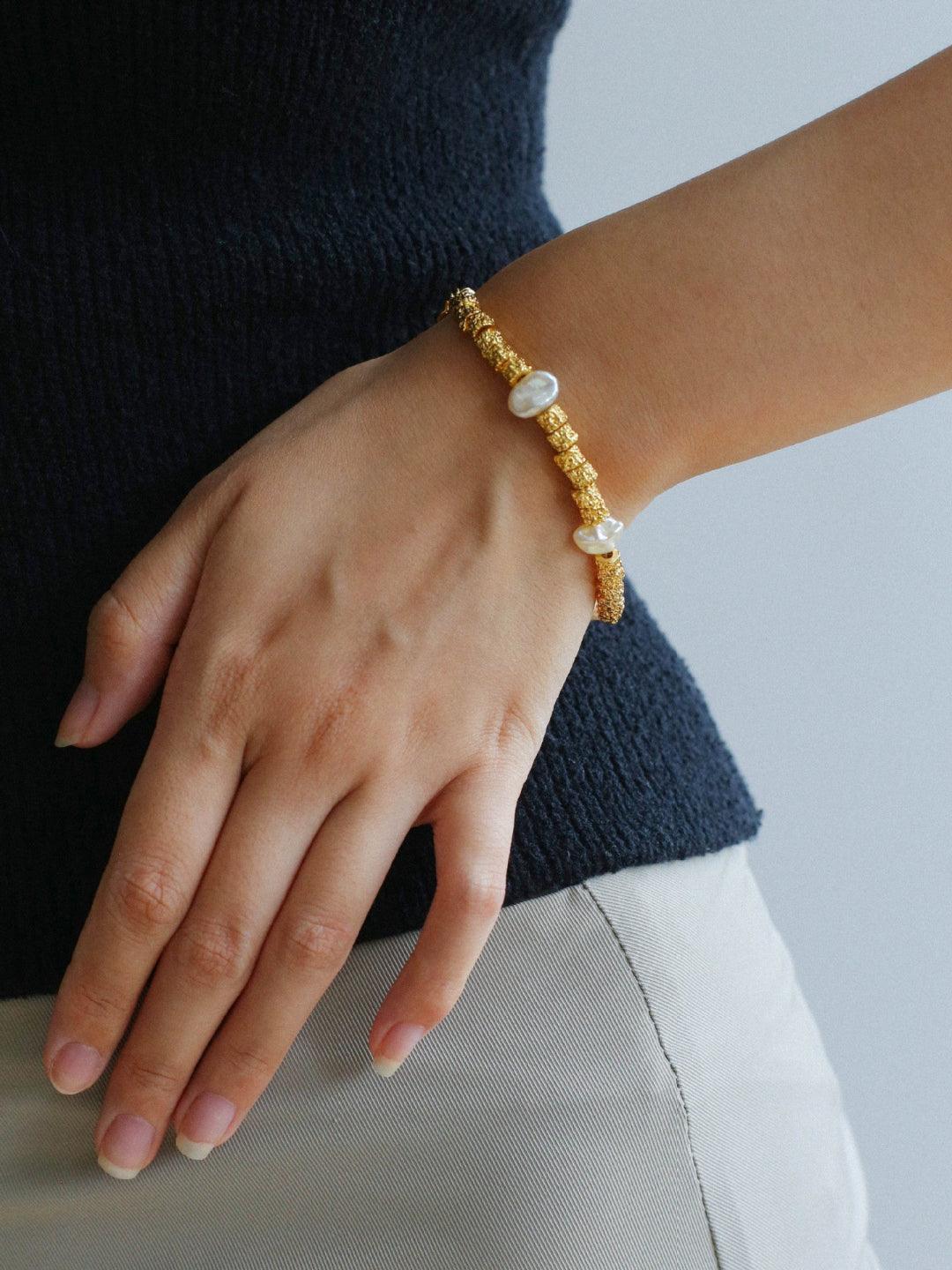 Vintage Gold Bean Irregular Pearl Bracelet - Gembea Jewelry