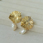 Simple Lotus Leaf Metallic Pearl Earrings - Gembea Jewelry