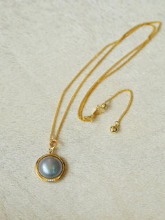 Zircon Seawater Mabe Pearl Pendant Necklace - Gembea Jewelry