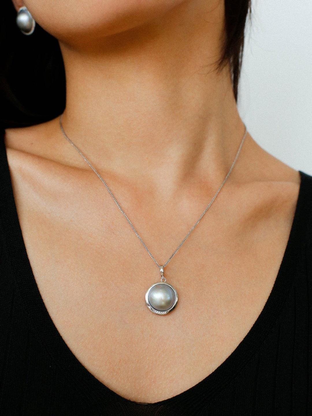 Zircon Seawater Mabe Pearl Pendant Necklace - Gembea Jewelry