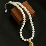 Gembea Jewelry White Shell Beads Conch Pendant Necklace