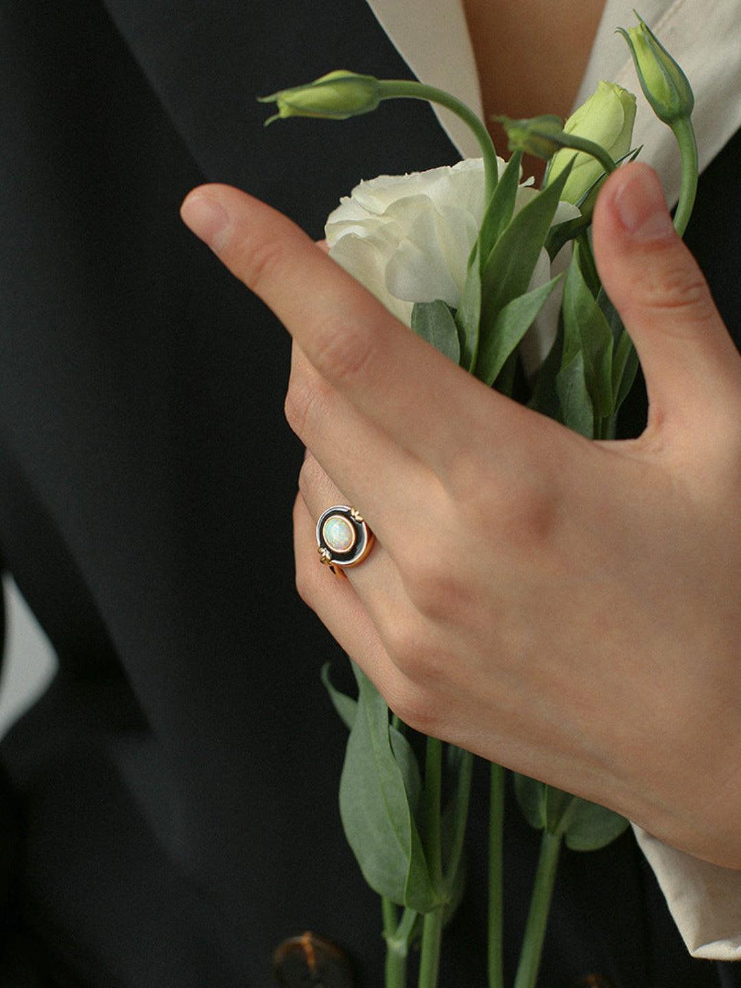 Vintage S925 Silver Synthetic Gemstone Ring - Gembea Jewelry