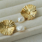 Simple Lotus Leaf Metallic Pearl Earrings - Gembea Jewelry