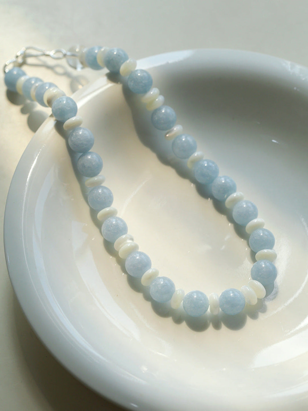 Gembea Jewelry Aquamarine White Scallop Beaded Necklace
