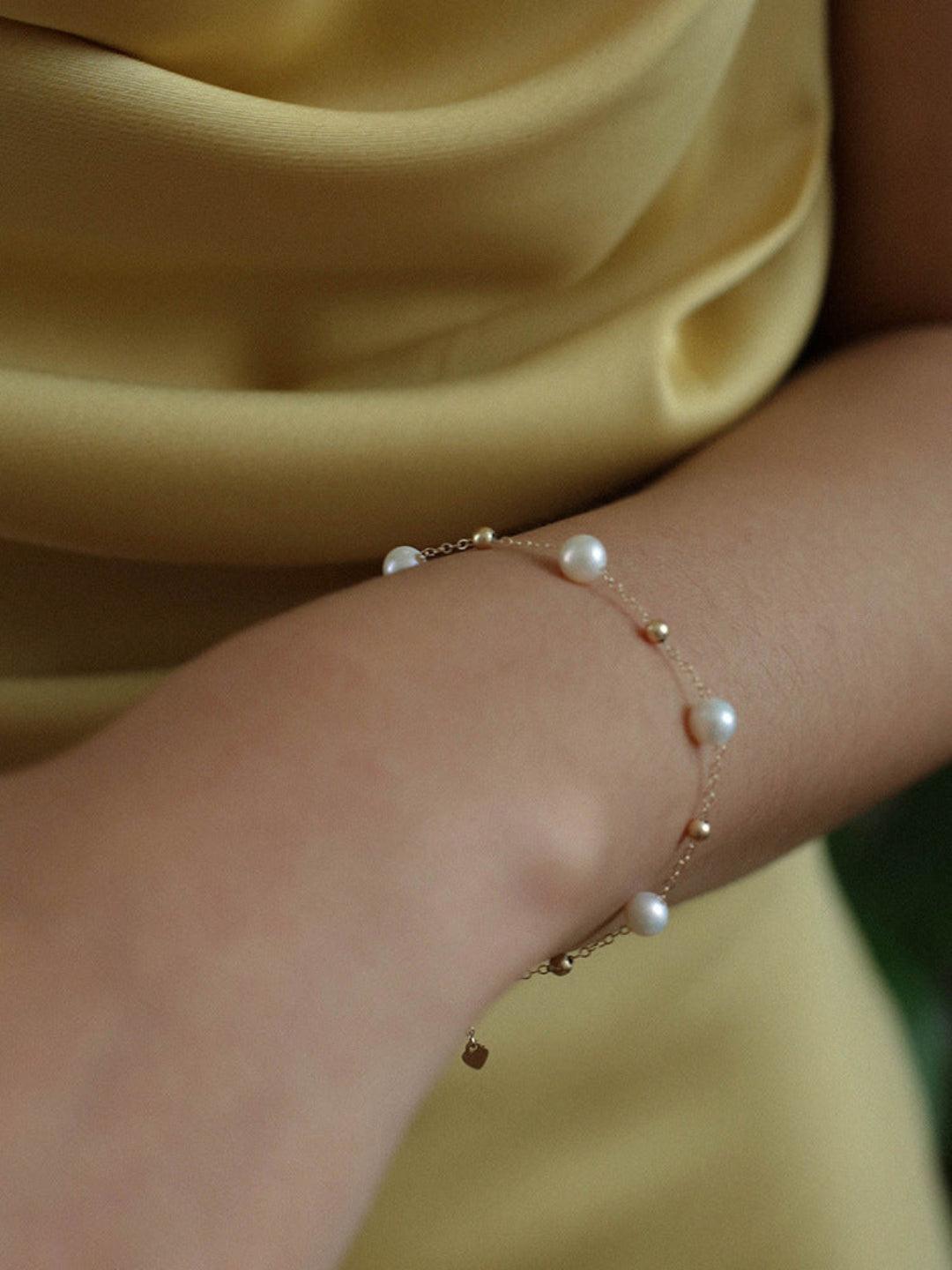 Love and the City Chain Pearl Bracelet - Gembea Jewelry