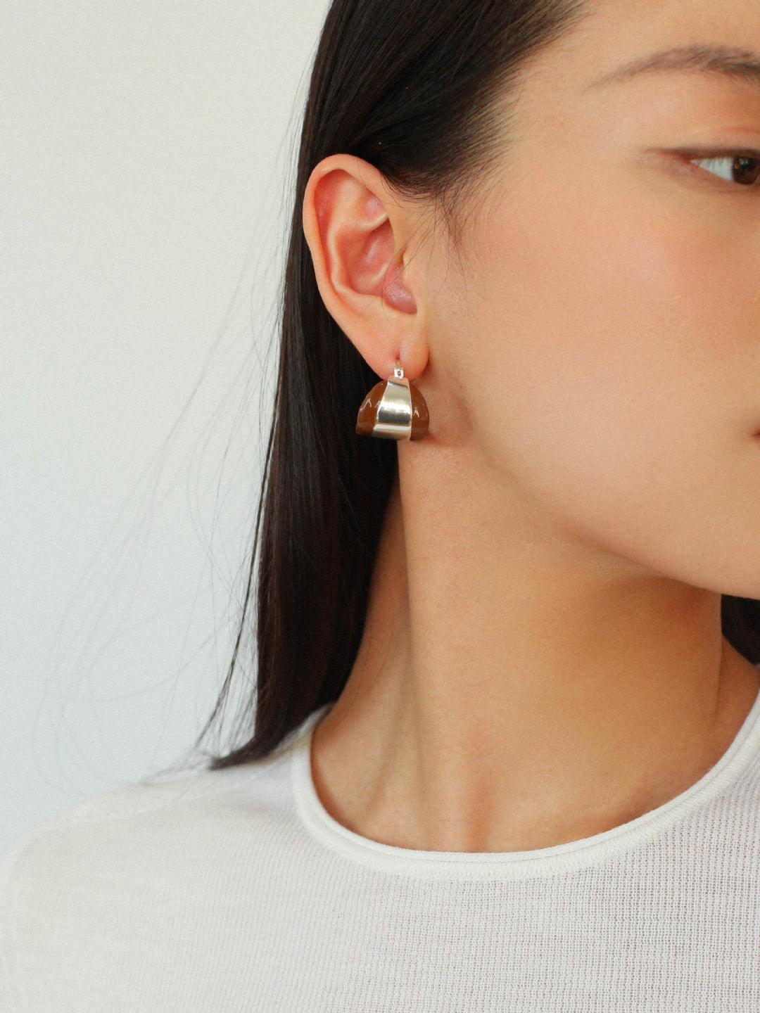 Simple Enamel Glaze Curved Hoop Earrings - Gembea Jewelry
