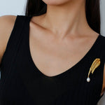 Oil Painting Teardrop Pearl Brooch gembea jewelry