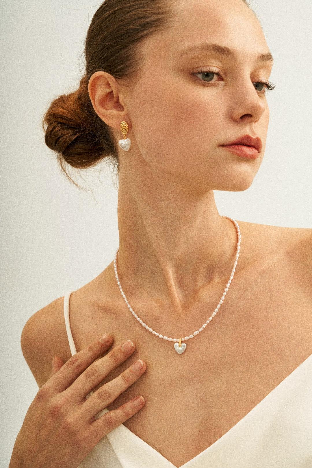 Pink Baroque Pendant Pearl Beaded Necklace - Gembea Jewelry
