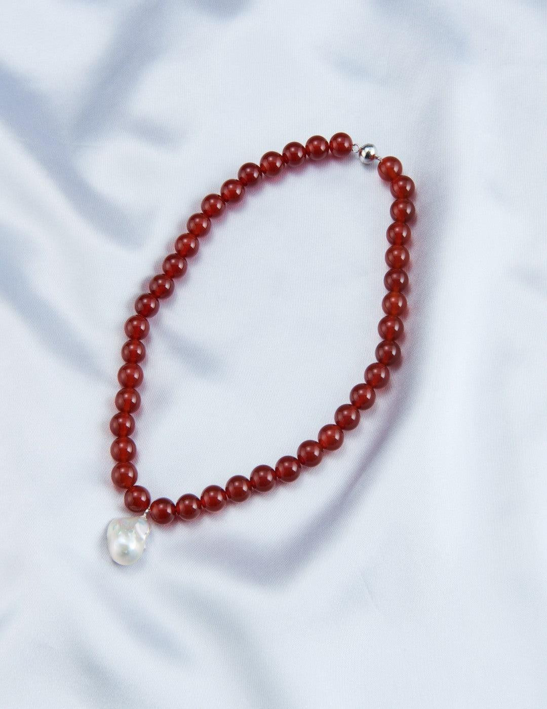 Red Agate Baroque Pearl Pendant Necklace - Gembea Jewelry